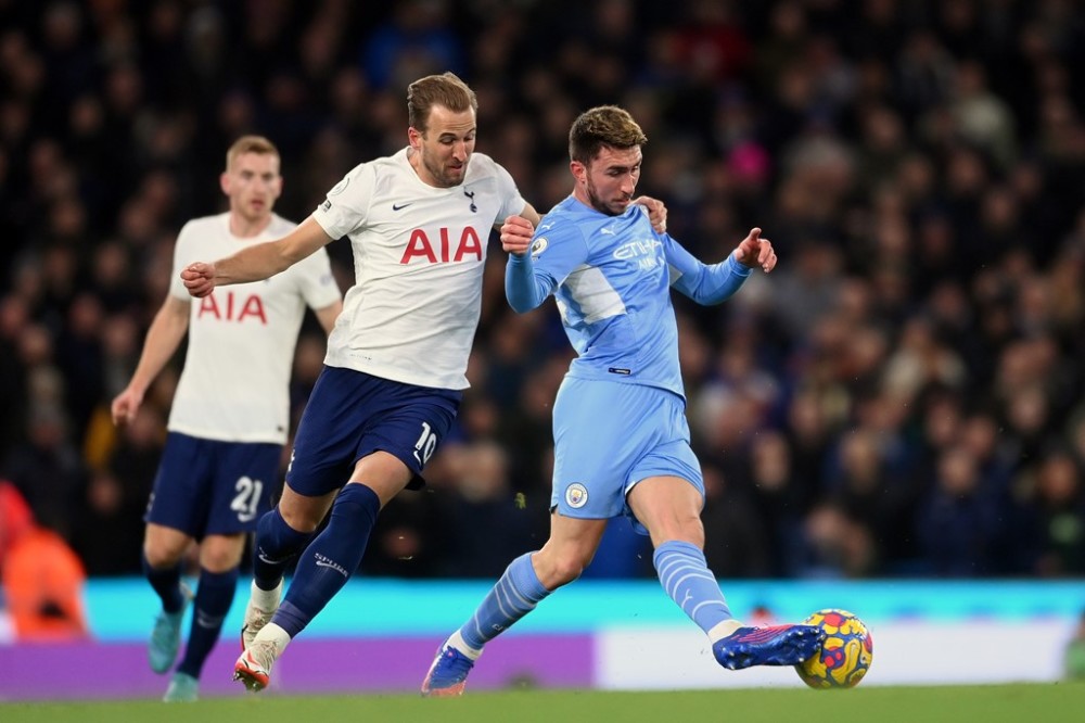 九游娱乐-包含凯恩连续十场比赛得分超过绝杀，公牛挑战极限！的词条