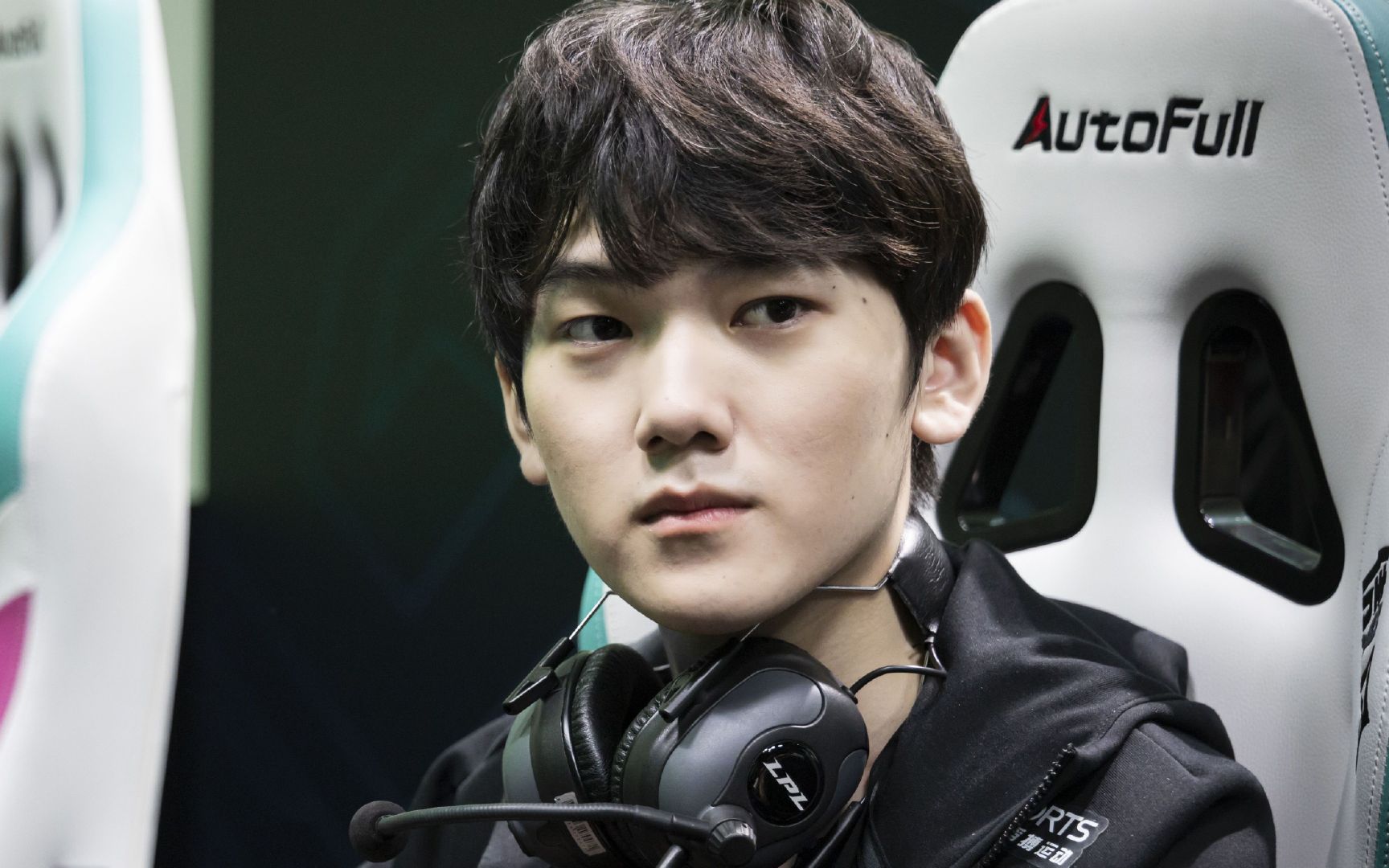 九游体育-关于JackeyLove赛事官方发布势不可挡新规，DWG争议不断！的信息